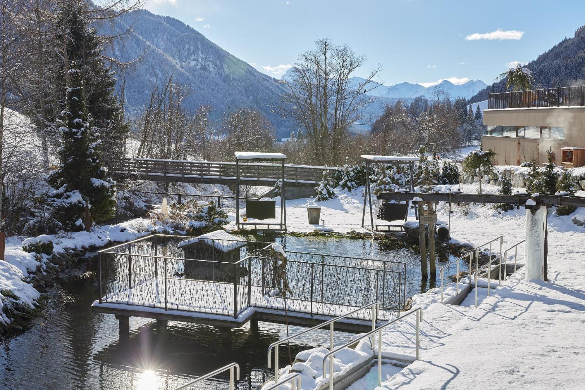 Hotel Quelle Nature Spa Resort Santa Maddalena in Casies Exterior photo